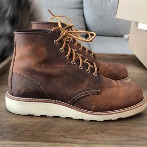 Red Wing 6” Round Toe Boot